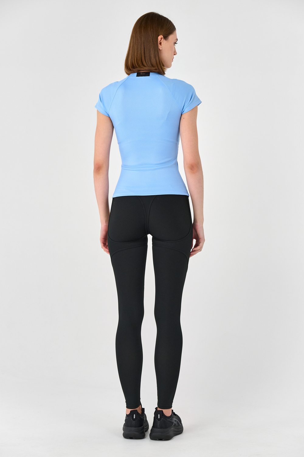 Футболка спортивная с чашками