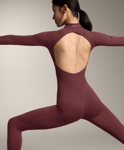 Oysho Комбинезон Comfortlux с длинными рукавами, бордовый