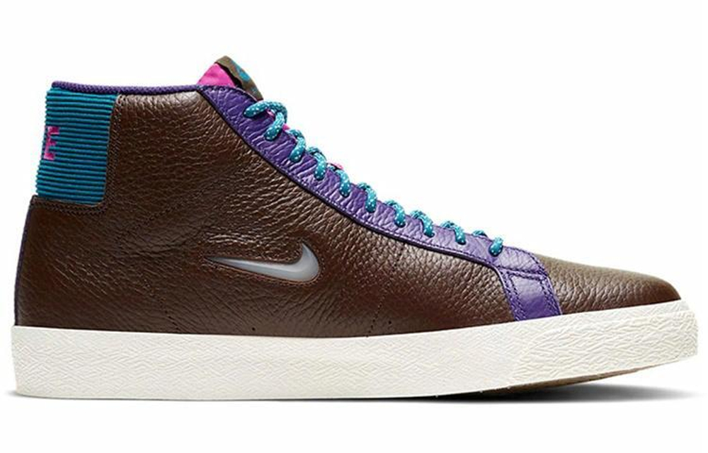 Кроссовки Nike Blazer