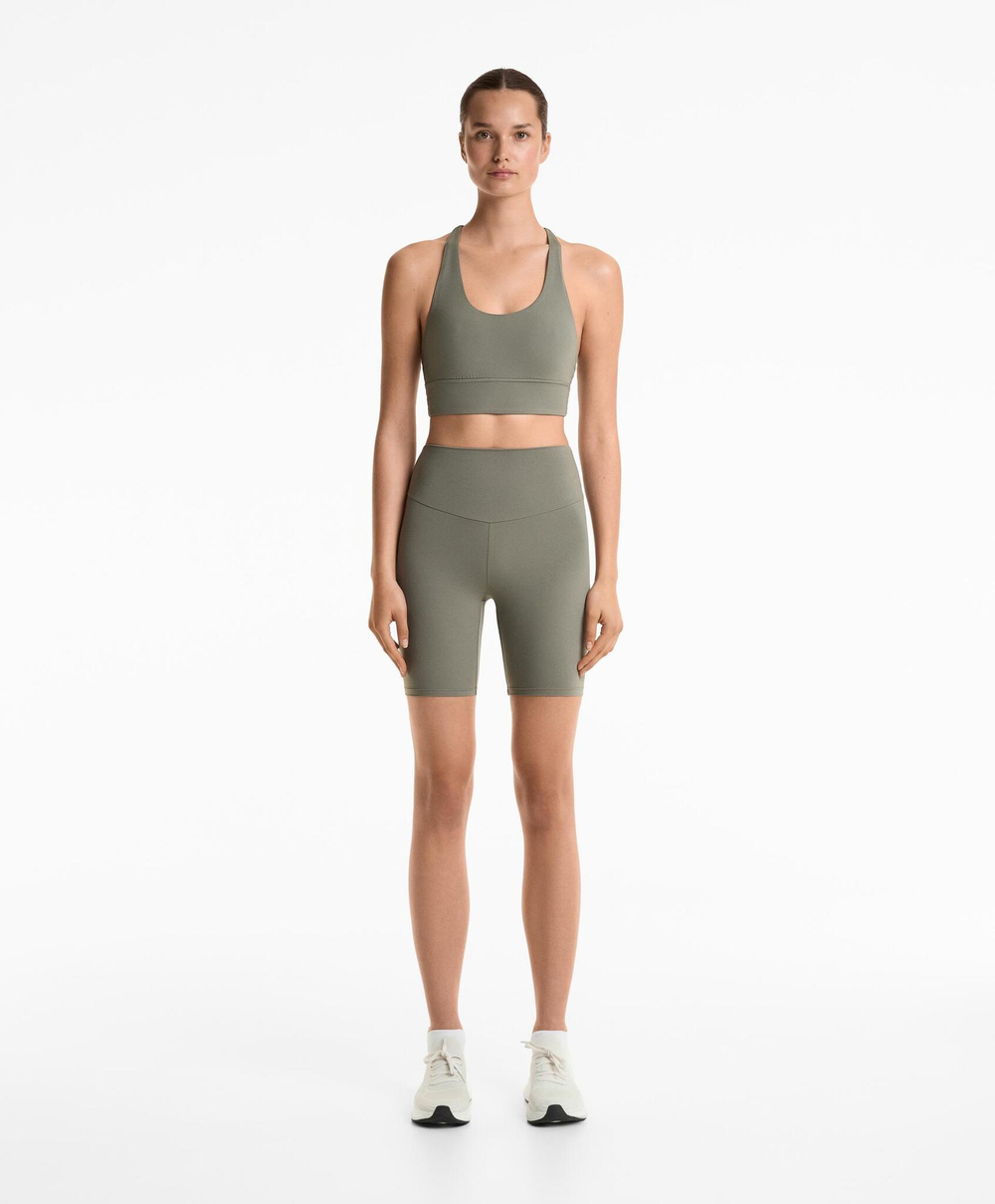 OYSHO Легинсы-велосипедки Comfortlux с высокой посадкой длиной 20 см, светлый хаки