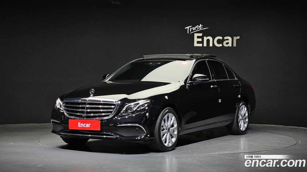 Mercedes-Benz E-Class W213 E300 4MATIC Exclusive (08.2019)