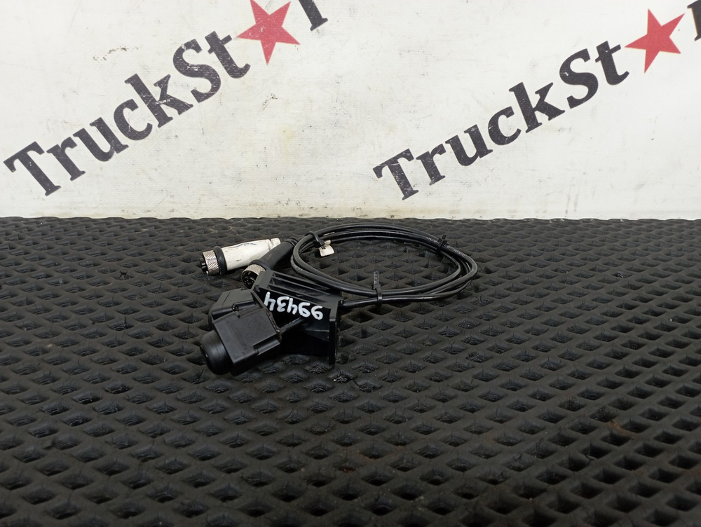 Камера обзора левая 2023г.