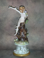 Фарфор. Статуэтка. Леди. Capodimonte. Италия