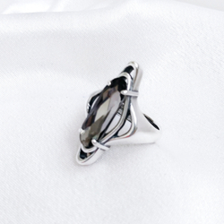 "Эдвард Aurora"  кольцо в серебряном покрытии из коллекции "Модерн" от Jenavi