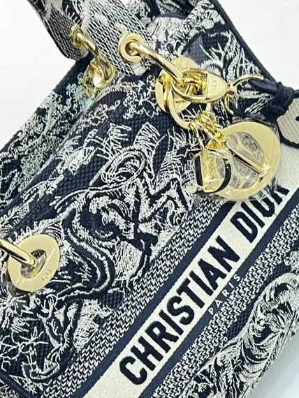 Сумка женская Dior Lady D-lite, модель среднего формата синий