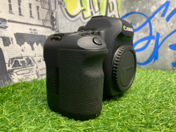 Canon EOS 5D Mark II 47.000 кадров