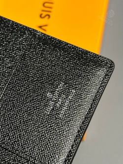 Бумажник Louis Vuitton Zippy