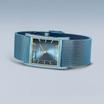 Женские наручные часы Bering 10426-398-S