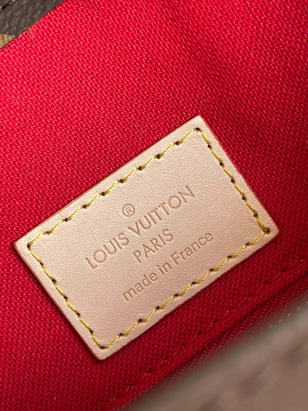 Louis Vuitton Sac Plat BB