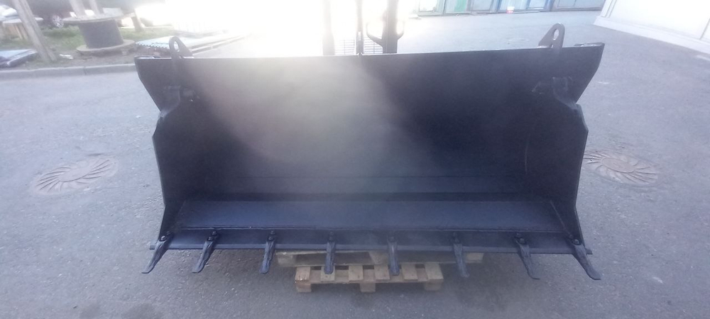 Ковш фронтальный 1 м3 700 кг JCB 3CX 4CX