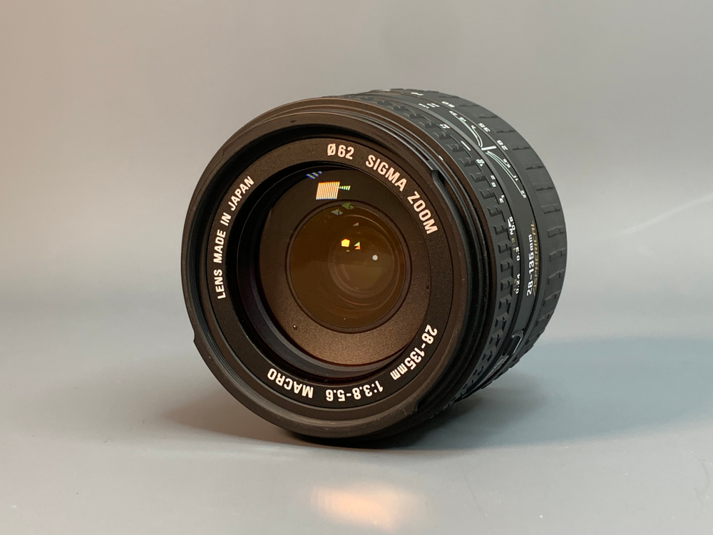 Sigma AF 28-135mm F3.8-5.6 ASPHERICAL IF MACRO Minolta A