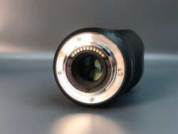 Panasonic Summilux 25mm f/1.4 ASPH DG