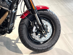 Fat Bob 114 (Fxfbs), Softail, Harley-Davidson Stiletto Red 2020