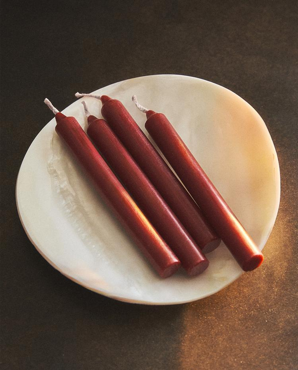 ZARA HOME НАБОР РОЖДЕСТВЕНСКИХ СВЕЧЕЙ (УПАКОВКА ИЗ 8 ШТУК), КРАСНЫЙ