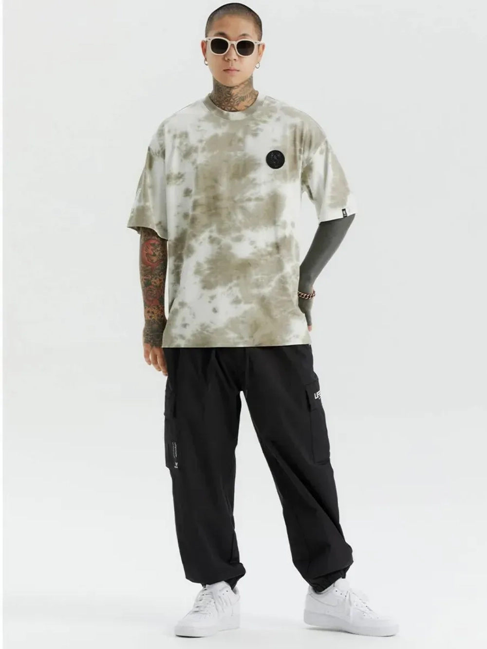 Брюки-джоггеры в стиле карго