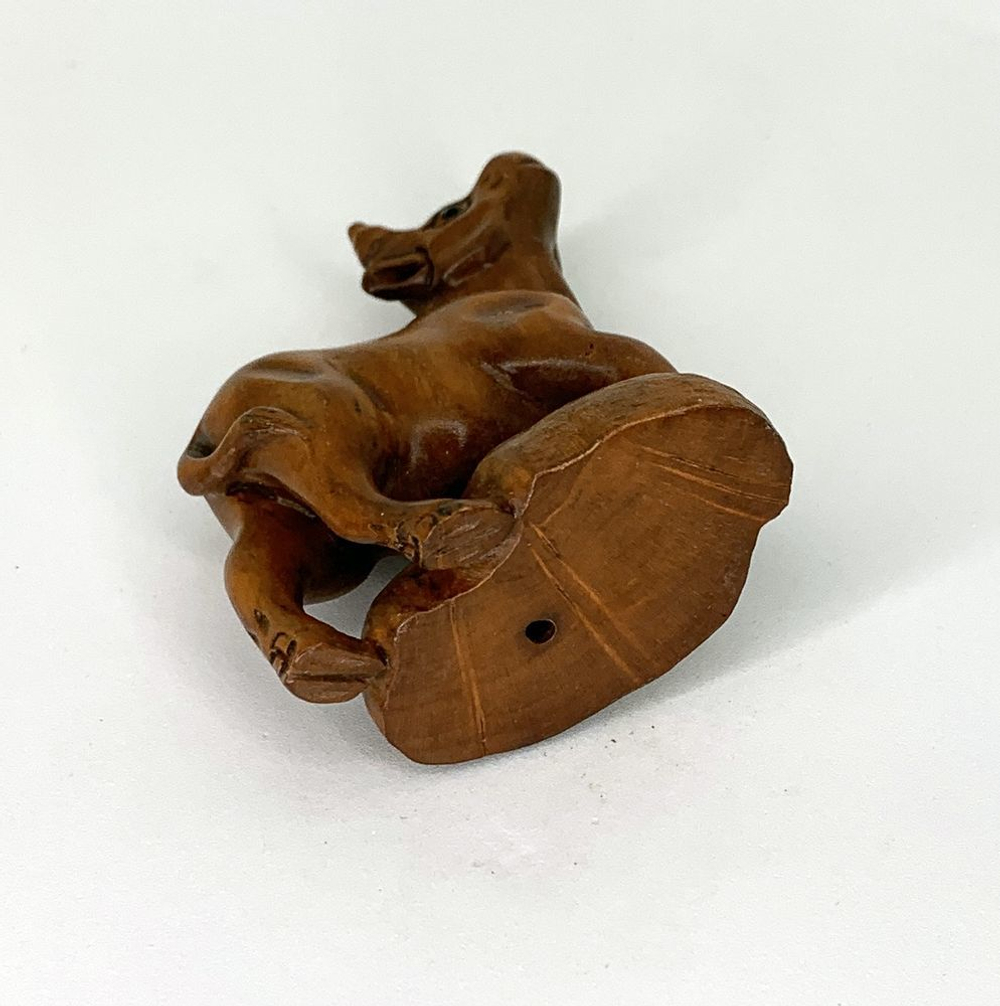 Нэцкэ Бычок Символ 2021 года