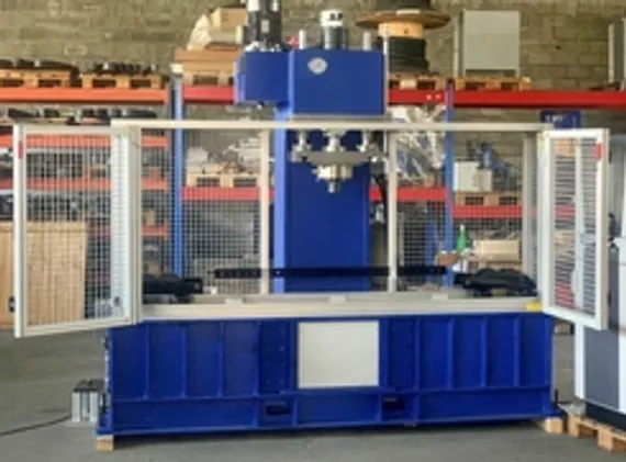 Электромеханическая гильотина Rollbend RGS 1550x6