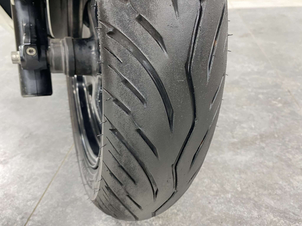 Suzuki Skywave 400 , 2006