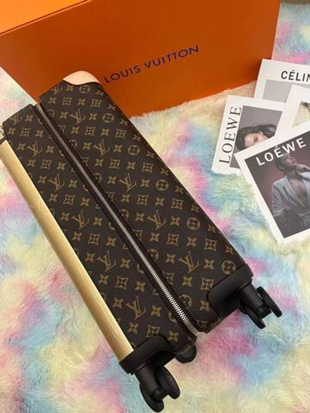 Чемодан Louis Vuitton