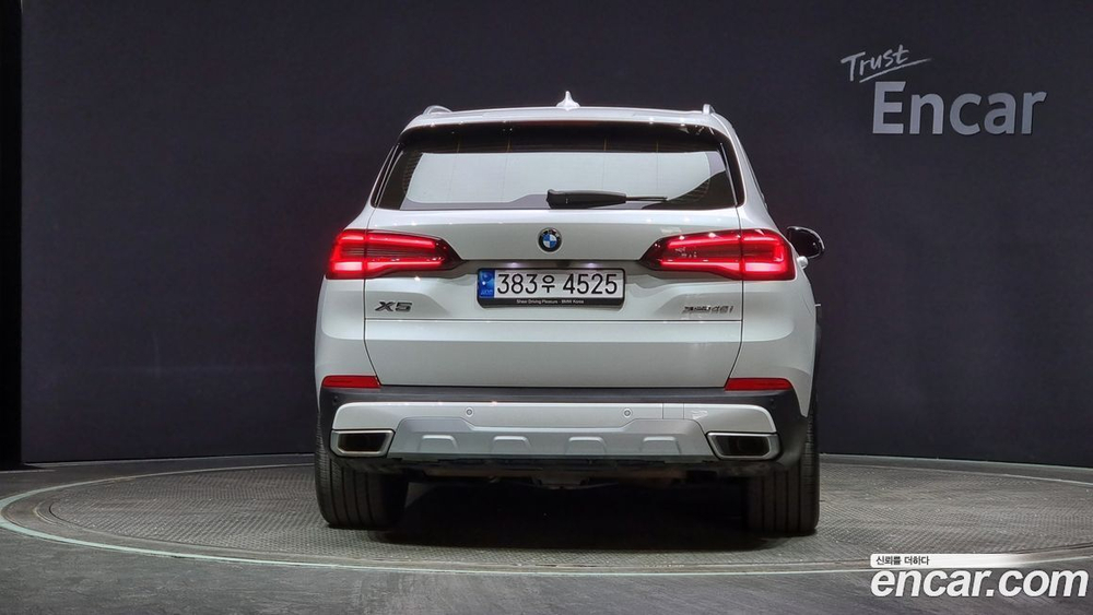 BMW X5 (G05) xDrive 40i xLine (12.2021)