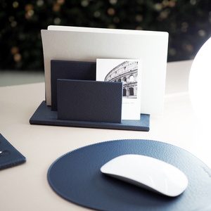 Подставка для визиток и бумаг из натуральной кожи теленка, синего цвета