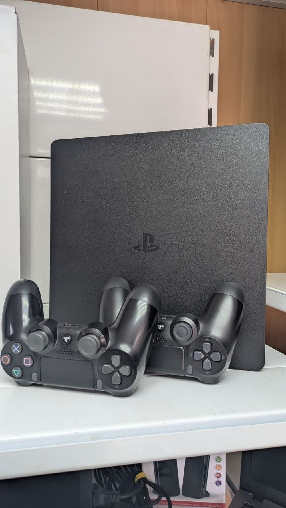 Игровая приставка Playstation 4 500Gb Slim