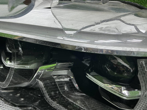 Битая Фара левая BMW 5er G30 (17-20) Adaptive LED