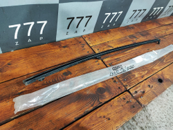 Направляющая стекла задней двери Land Cruiser 200 Новое Оригинал 6740760060