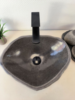 Раковина из речного камня RS-65972 45х34х15 из натурального камня