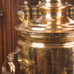 Старинный русский самовар в форме «Цилиндра»