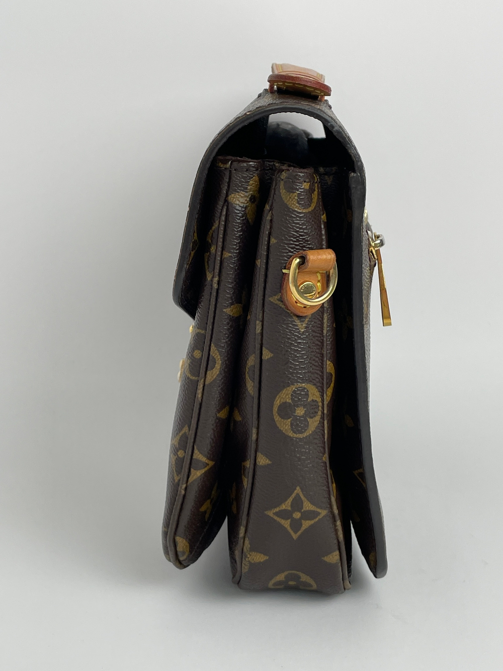 Сумка Louis Vuitton POCHETTE METIS
