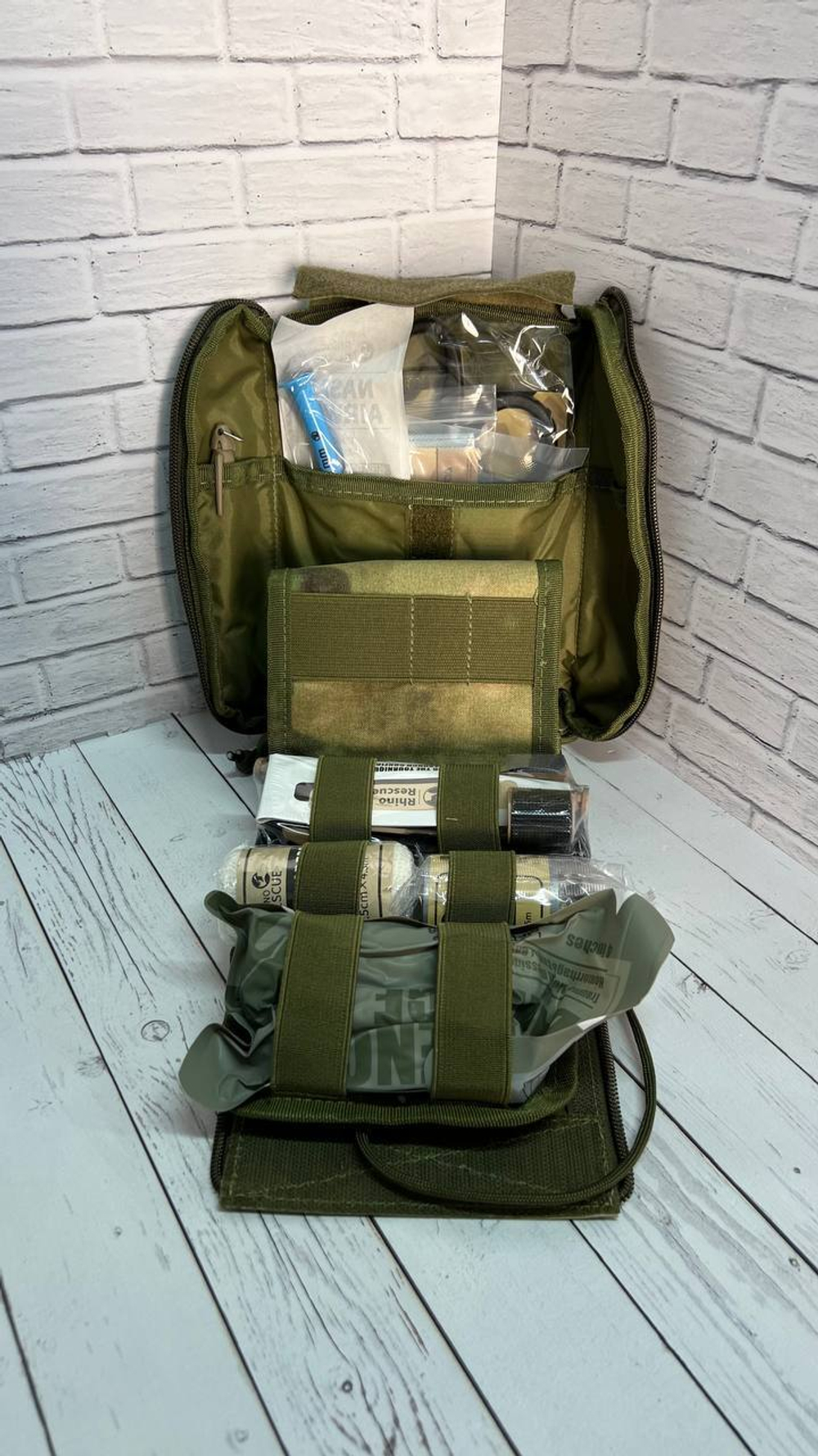 Аптечка укомплектованная Rhino Rescue / мох