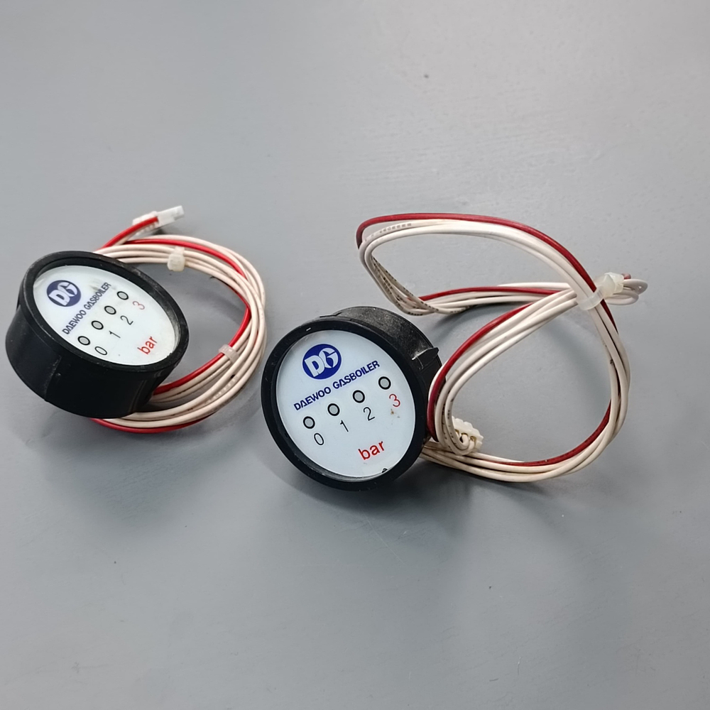 Б/У Манометр для котлов DAEWOO, Hydrosta (LED TYPE) арт. 3317732500