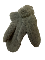 Варежки. Женские. Материал верха: Плюшевые. Подклад: Плюш-мех. Толстые. Внутри с мехом.12 шт в упаковке, разные цвета.