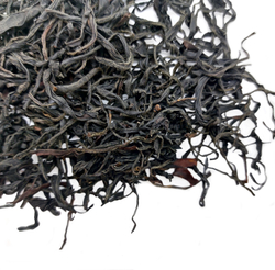 Чай красный "Дасюэшань Е Шэн Хун Ча"