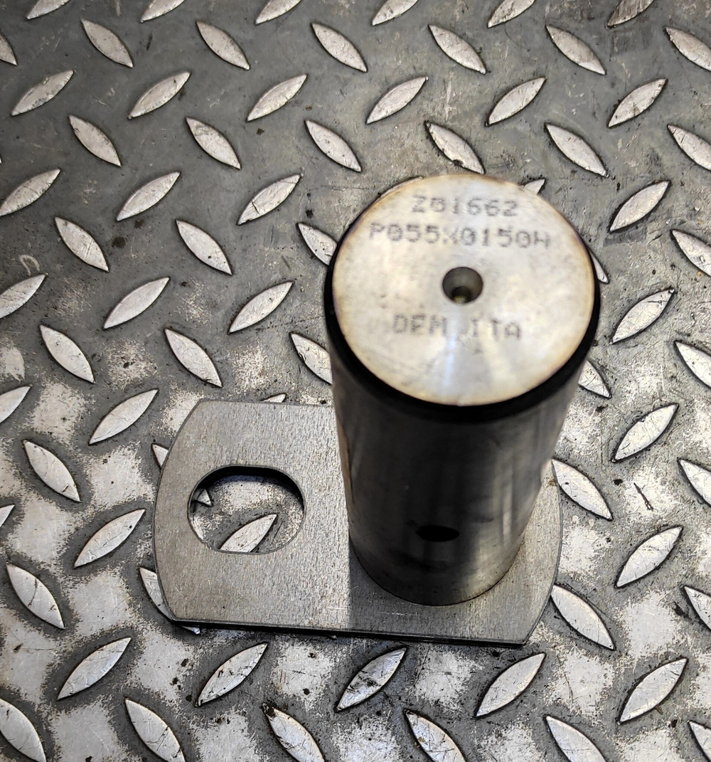 Палец 421-46-21760