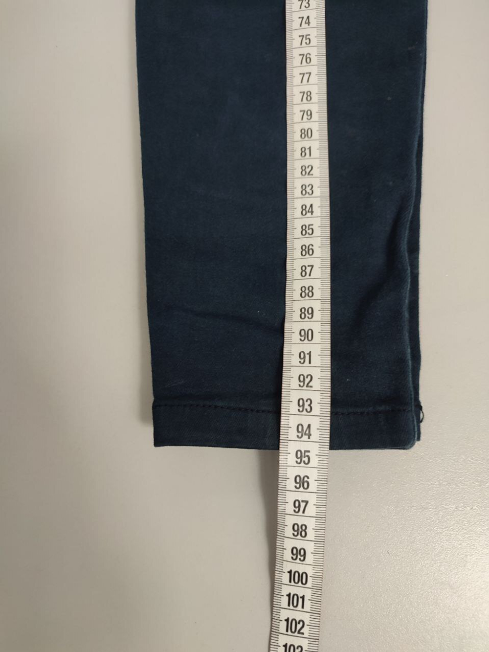 Штаны повседневные 42 размер