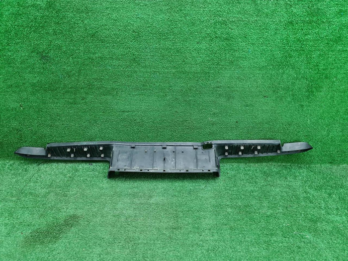 Накладка заднего бампера Mercedes X W470 (17-20)