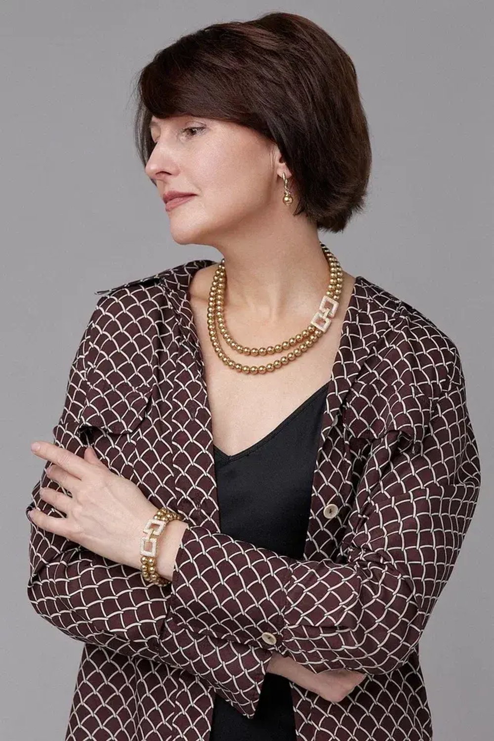 Колье "Эмили" золотой жемчуг с золотой застежкой из кубических микроцирконов