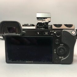 Sony Nex-7 25.000 кадров, не фиксируется вспышка