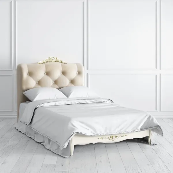 Кровать с мягким изголовьем 120*200
