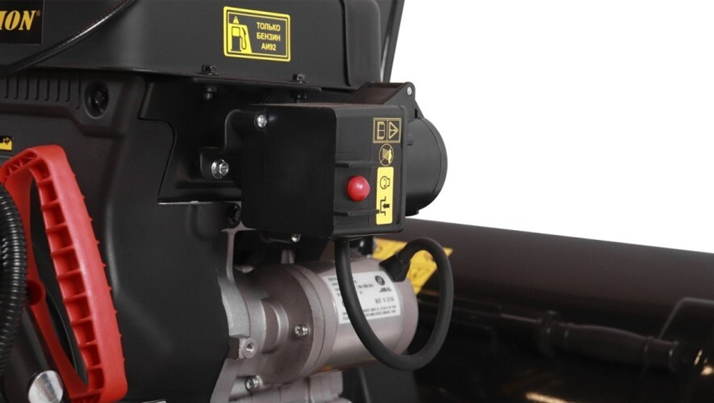 Снегоуборщик бензиновый CHAMPION ST1171E