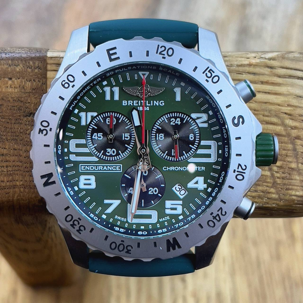 Часы Breitling