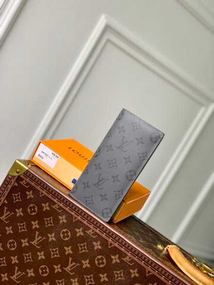 Louis Vuitton Brazza Wallet