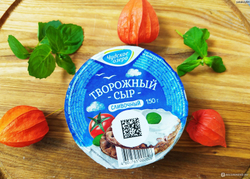 Сыр творожный сливочный с мдж в сух веществе 60% ТМ "Чудское озеро" 150гр