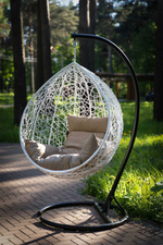 Подвесное кресло-кокон SEVILLA RELAX белое, оранжевая подушка (Laura Outdoor)