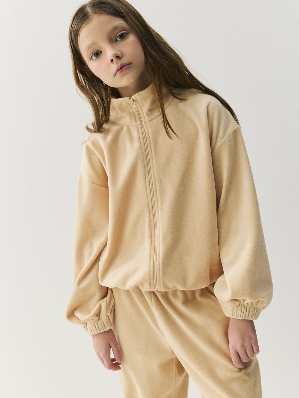 Олимпийка велюровая "Беж" 7+