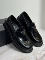 Лоферы Prada
