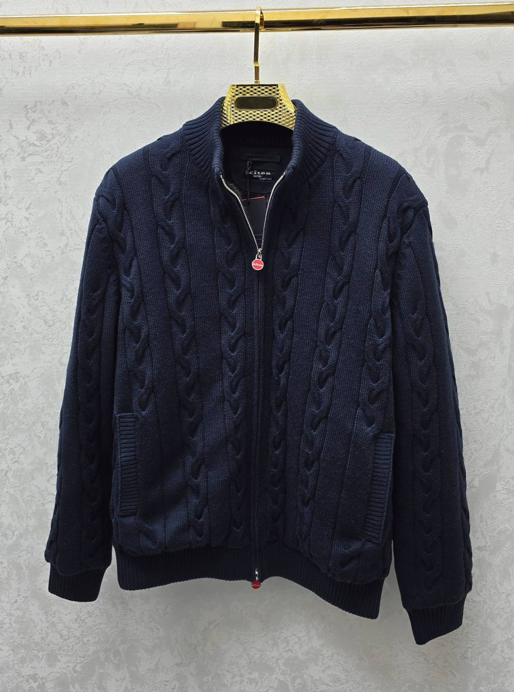 Кардиган Kiton