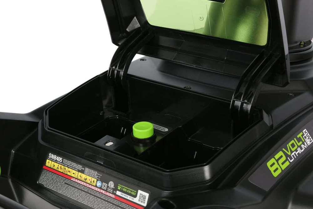 Аккумуляторный бесщеточный снегоуборщик GreenWorks GD82ST 82V, АКБ 5Ач и ЗУ